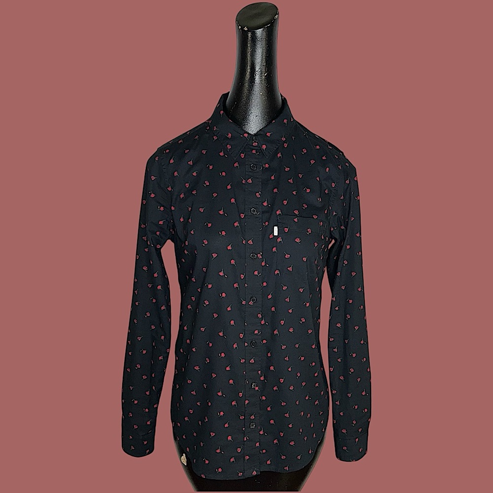 Levi’s Button Down Top - image 5